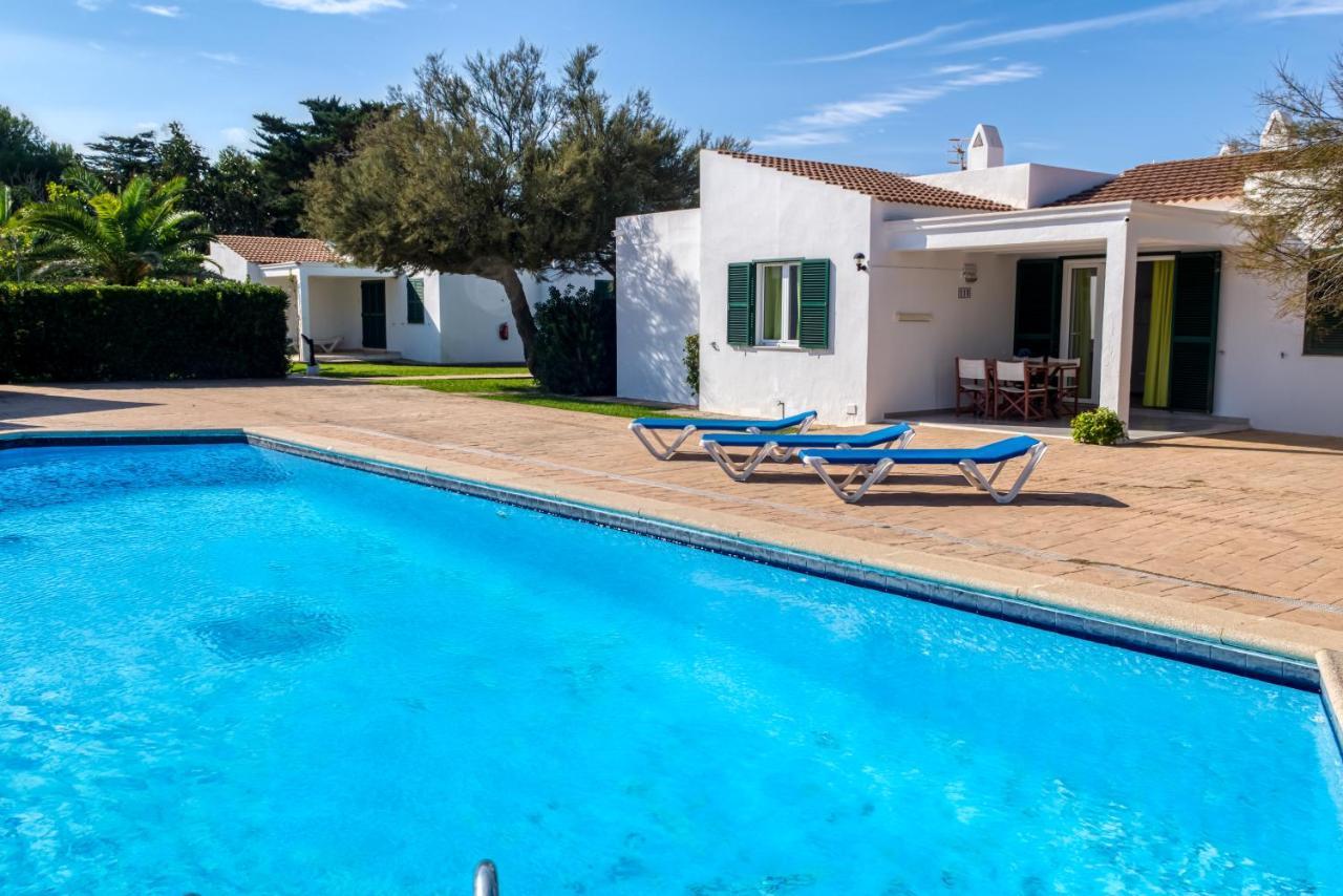 Apartamentos Las Golondrinas Cala en Bosch Luaran gambar