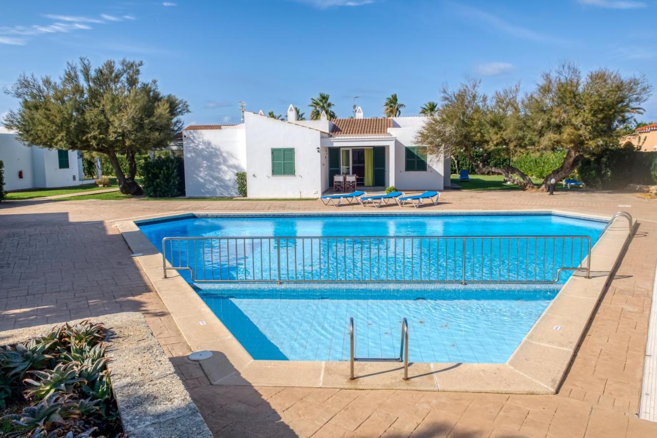 Apartamentos Las Golondrinas Cala en Bosch Luaran gambar